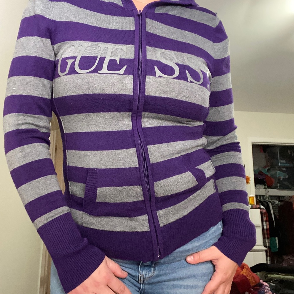 Cute Grey and Purple Guess zip up hoodie - size XL fits like a S/M